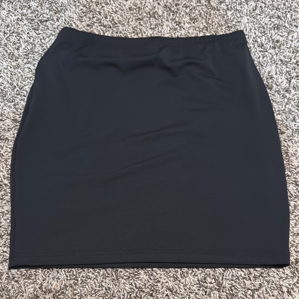 SHEIN Black Mini Skirt for Cocktail Occasions